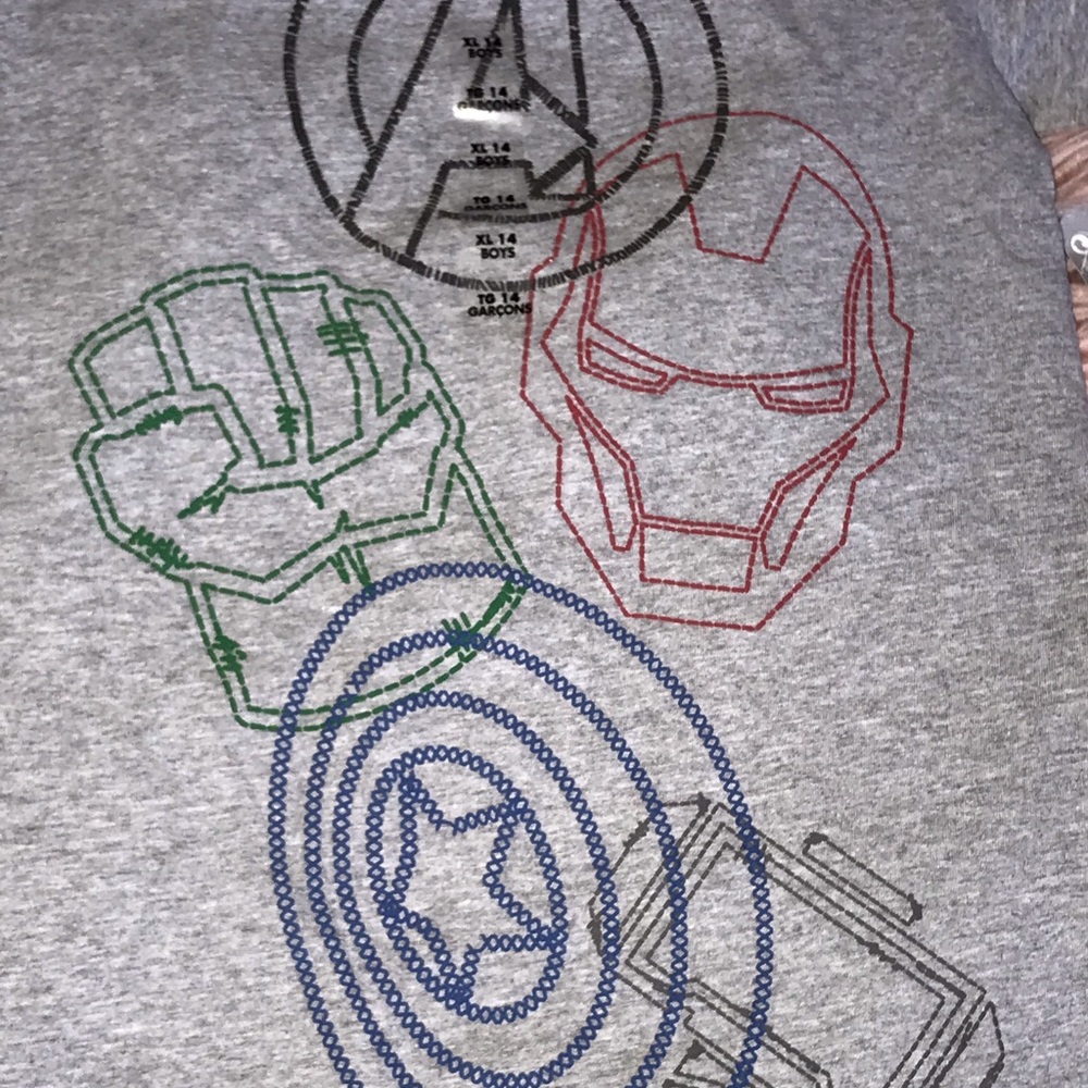 Boys marvel shirt - Picture 2 of 4